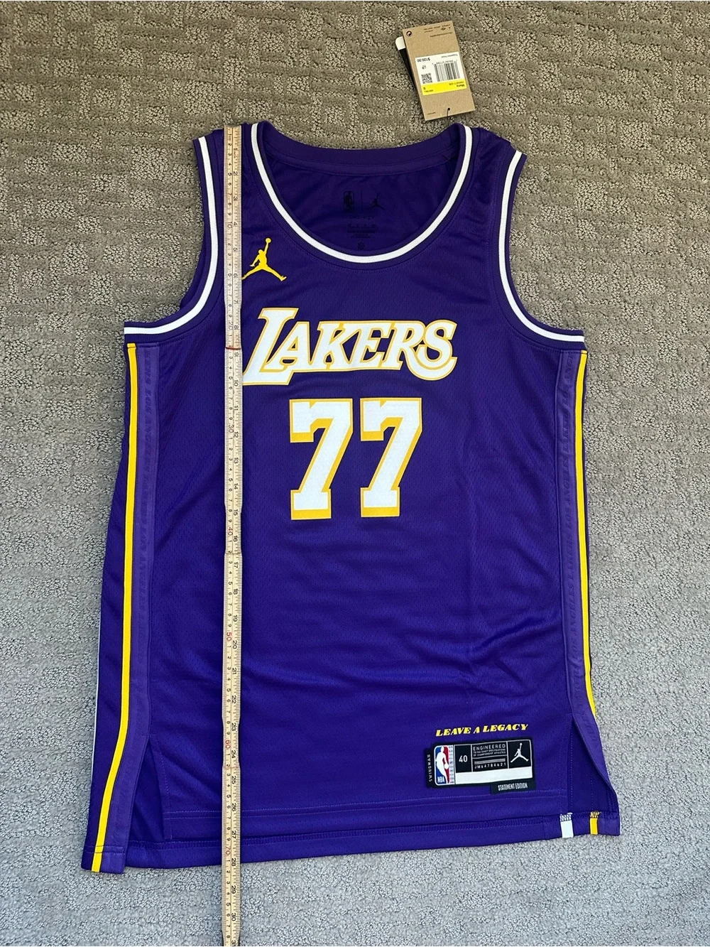 Nike Jordan Luka Dončić Lakers #77 Statement Edition Jersey NWT Small
